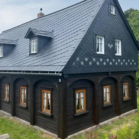 Lausche Haeusl Casa de Férias *