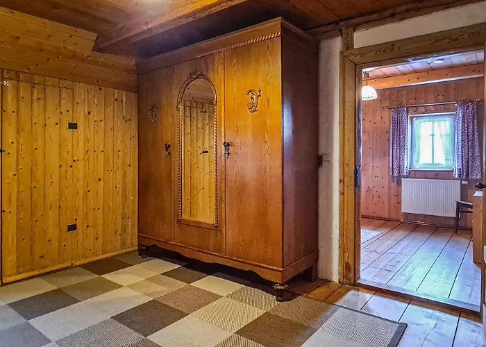 Lausche Haeusl Semesterbostad *